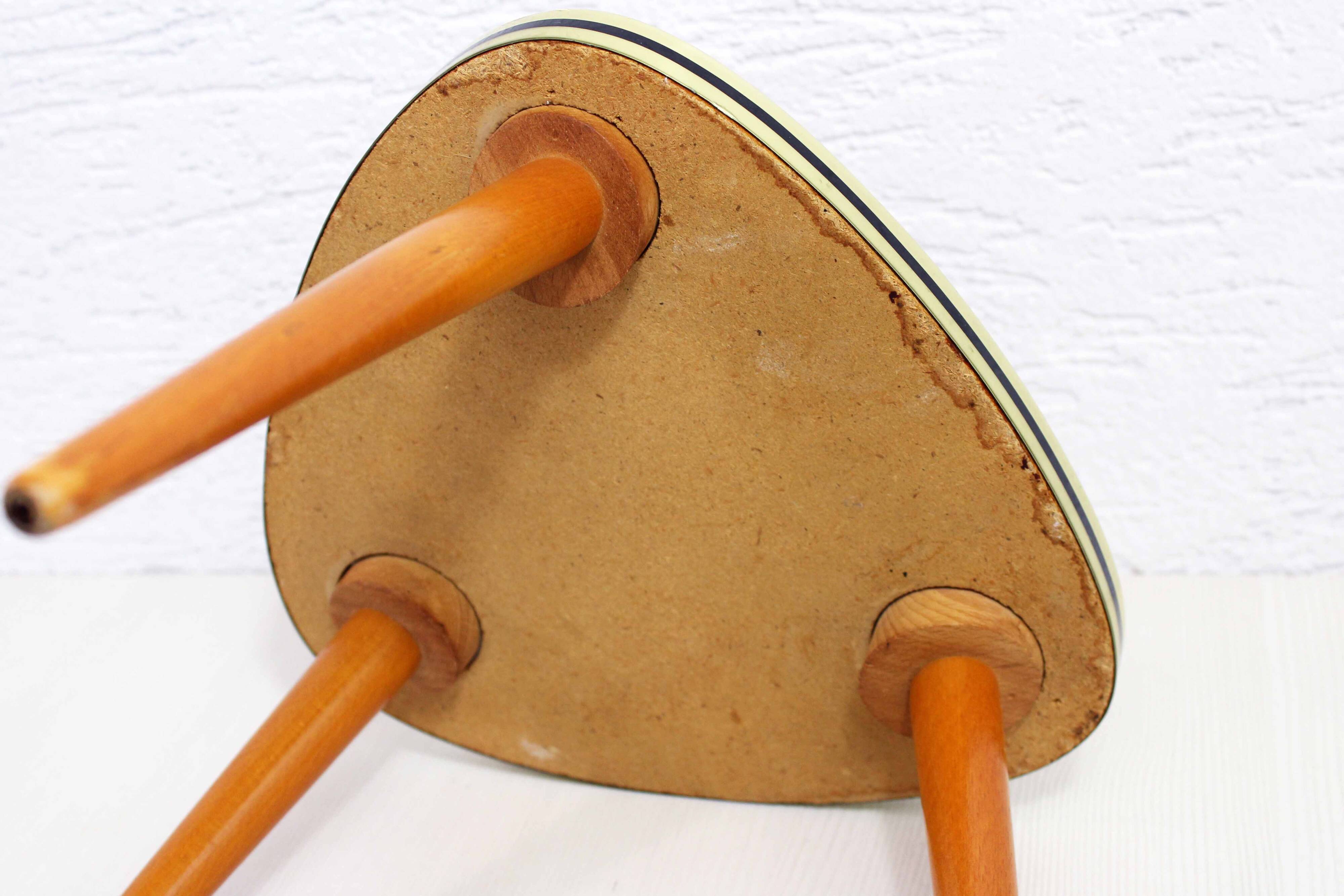 Vintage plant stand pedestal