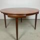 Table ronde et chaises d'Hans Olsen à Afromosia
