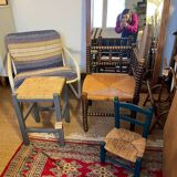 Corner chair in turned wood and straw