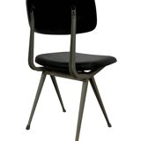 Friso Kramer Result Ahrend chair by Ahrend de Cirkel Dutch Design