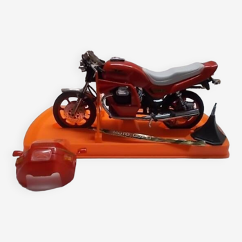 Miniature motorcycle collection moto Guzzi v65 Lario