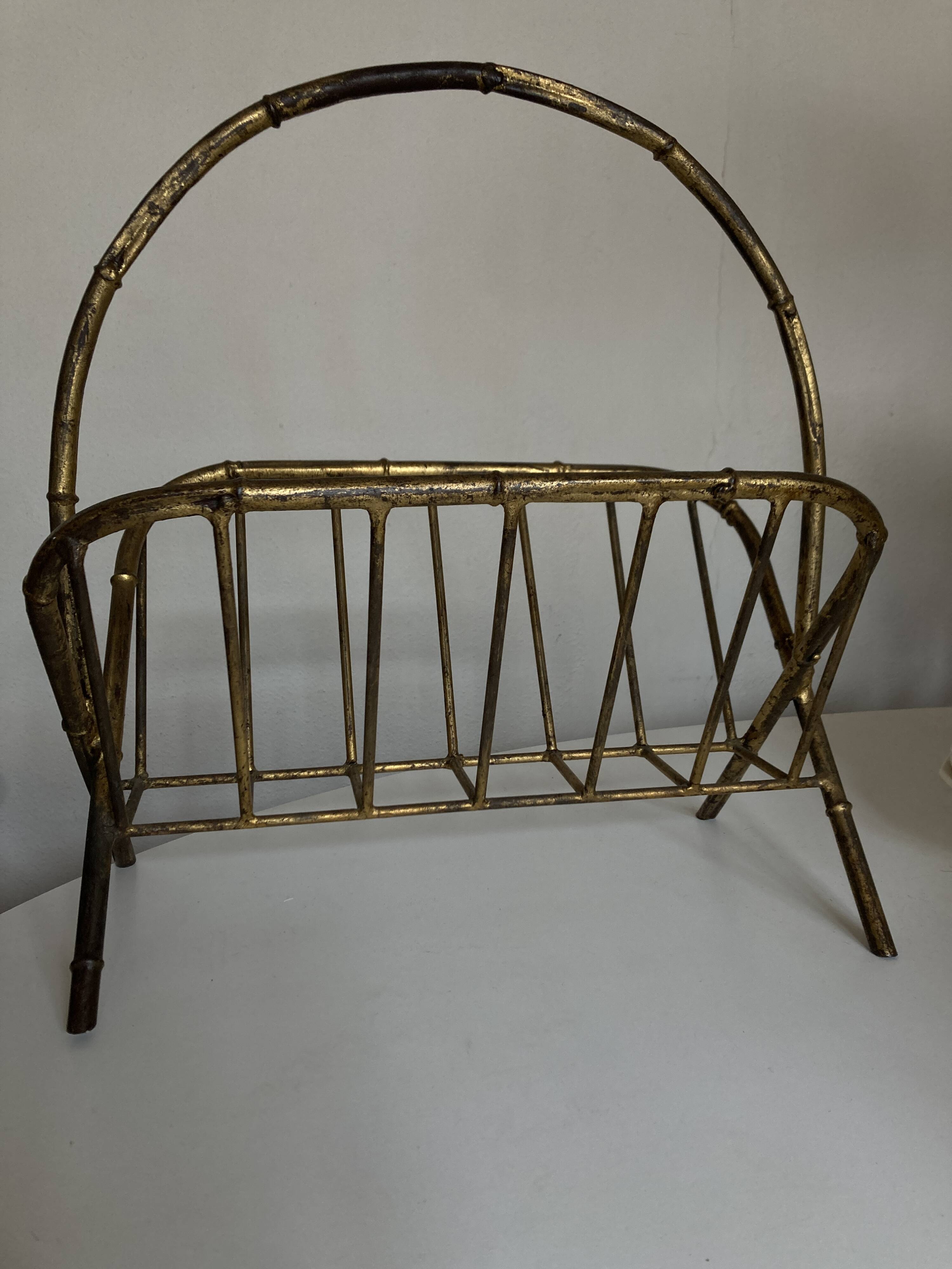 1960 magazine rack faux bamboo in beaten gold iron Italian craftsmanship