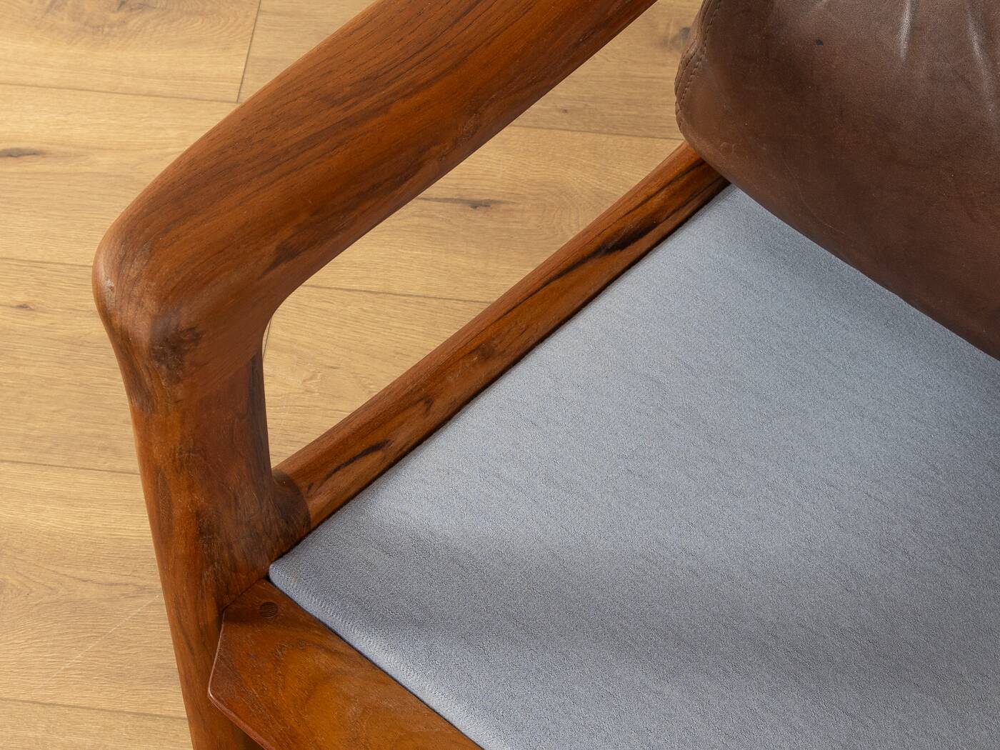 Canapé 2 places en cuir par Georg Thams pour A/S Vejen Polstermøbelfabrik