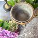Pair of caches pots in brass repelled nineteenth century
