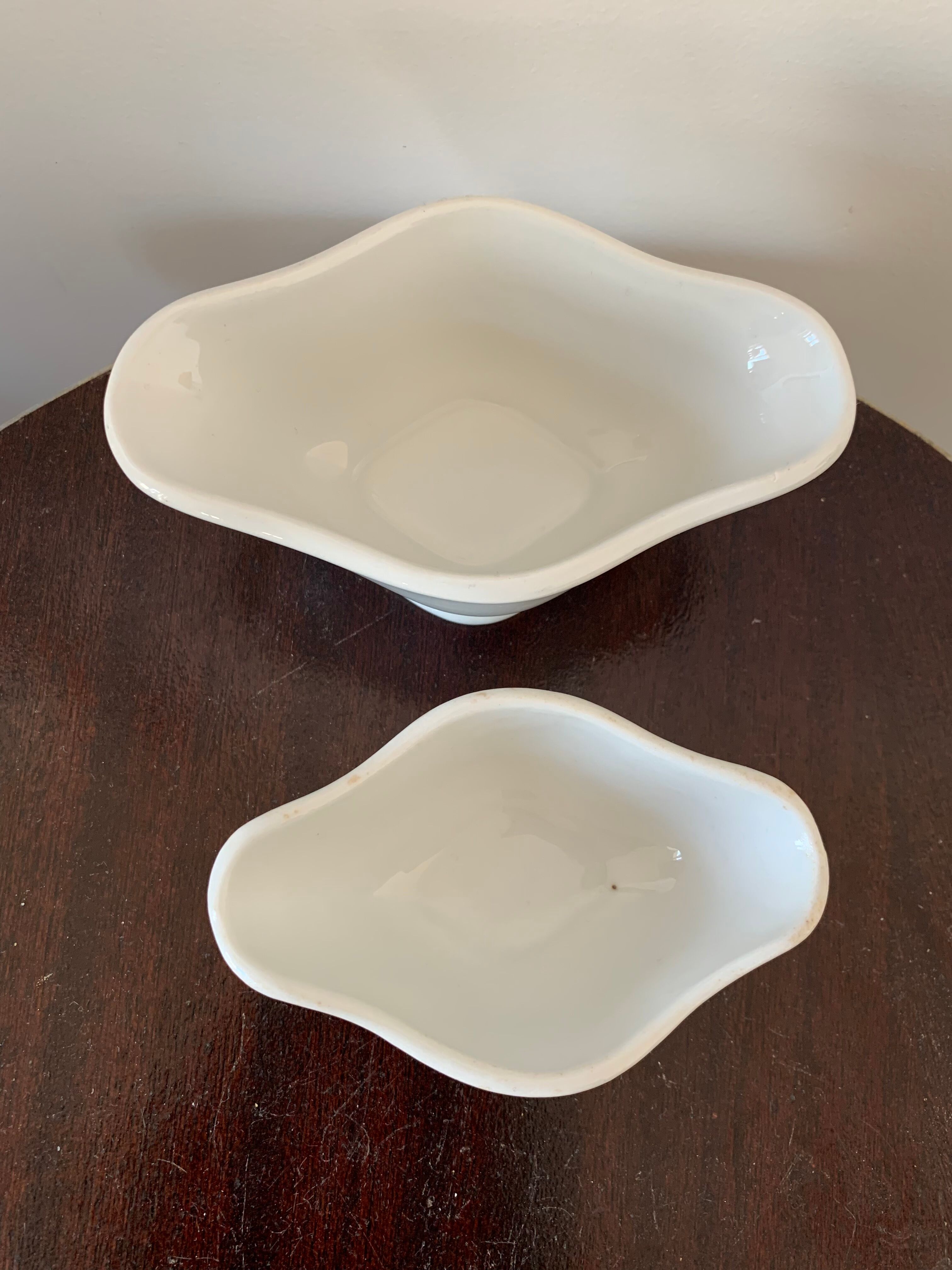 Set of 2 small cream jars