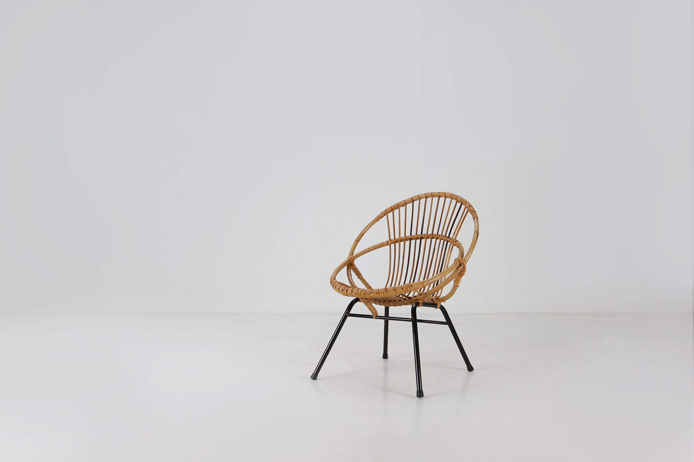 Children's chair in rattan