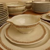 dinnerware set