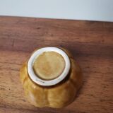 Small bowl in the shape of a vintage enameled ceramic flower