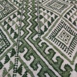 Tapis blanc et vert classique fait main en pure laine
