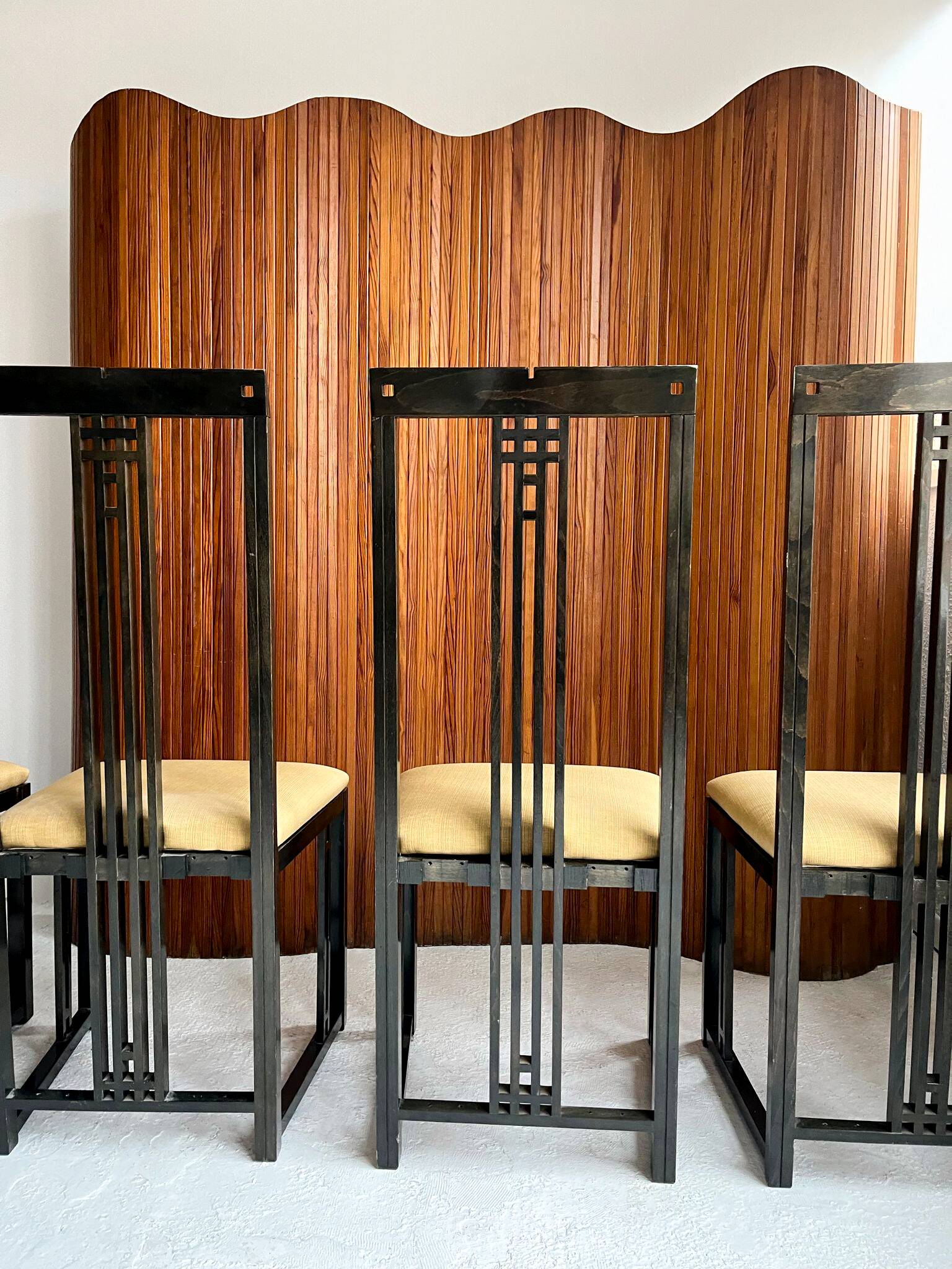 Set of 4 black wooden chairs from the 1970s - "galaxy" model