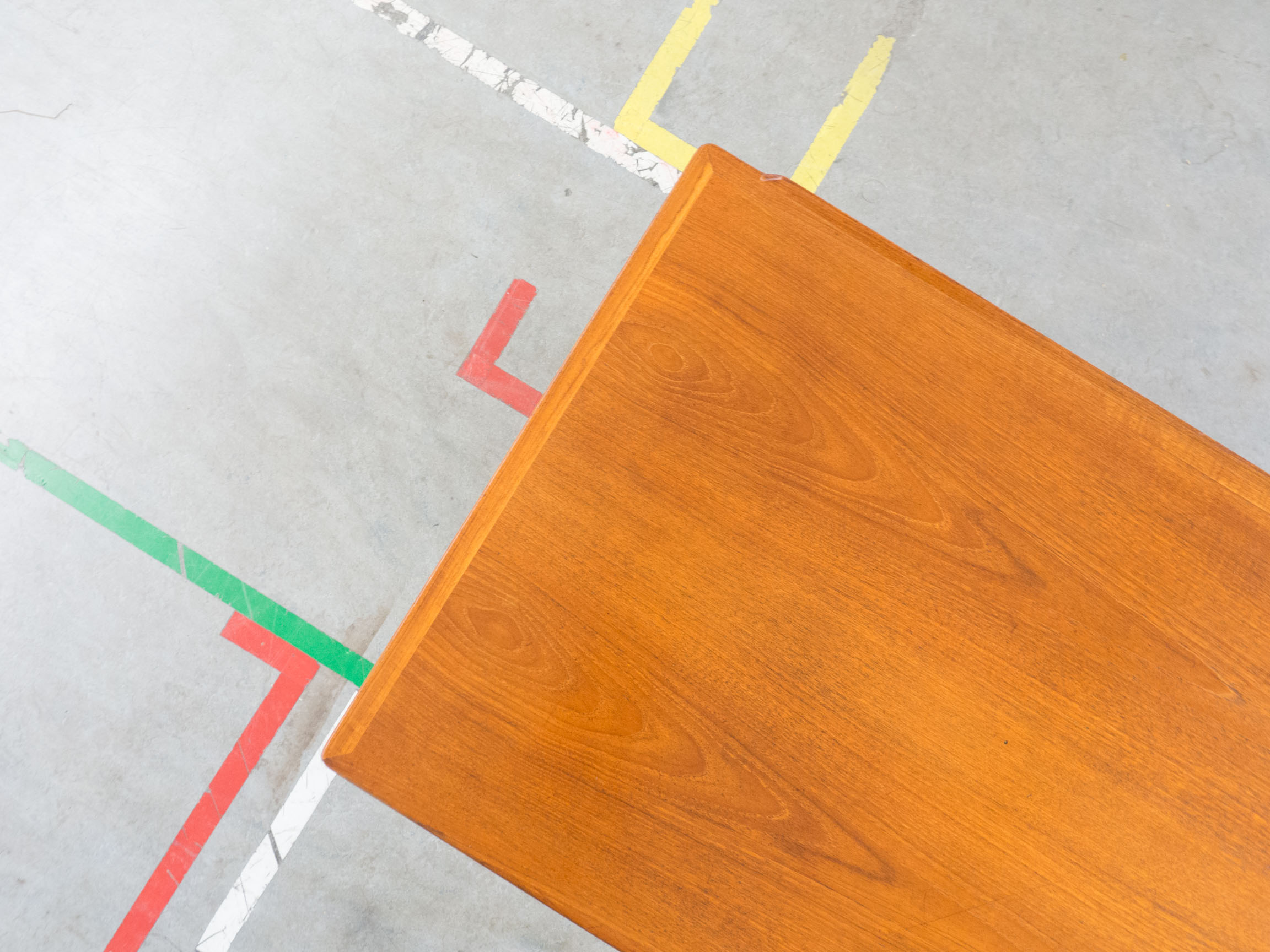 Office designed by Arne Vodder and produced by Vamo Sønderborg, Danemar