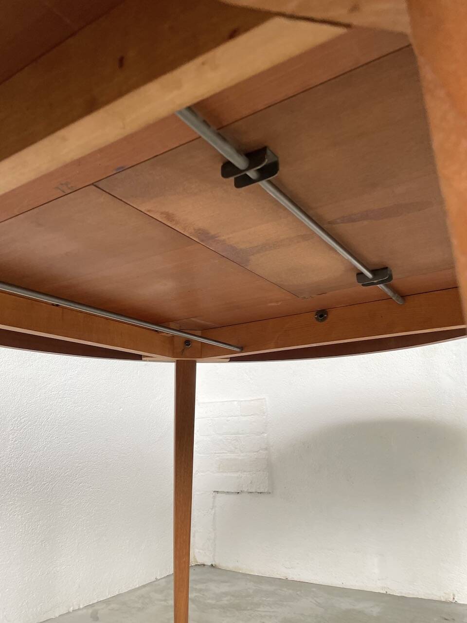 Scandinavian round teak table with extension