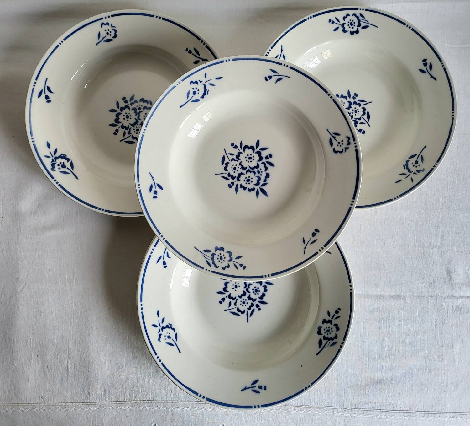 4 Deep Plates in earthenware Moulin des Loups & Hamage model Lucien