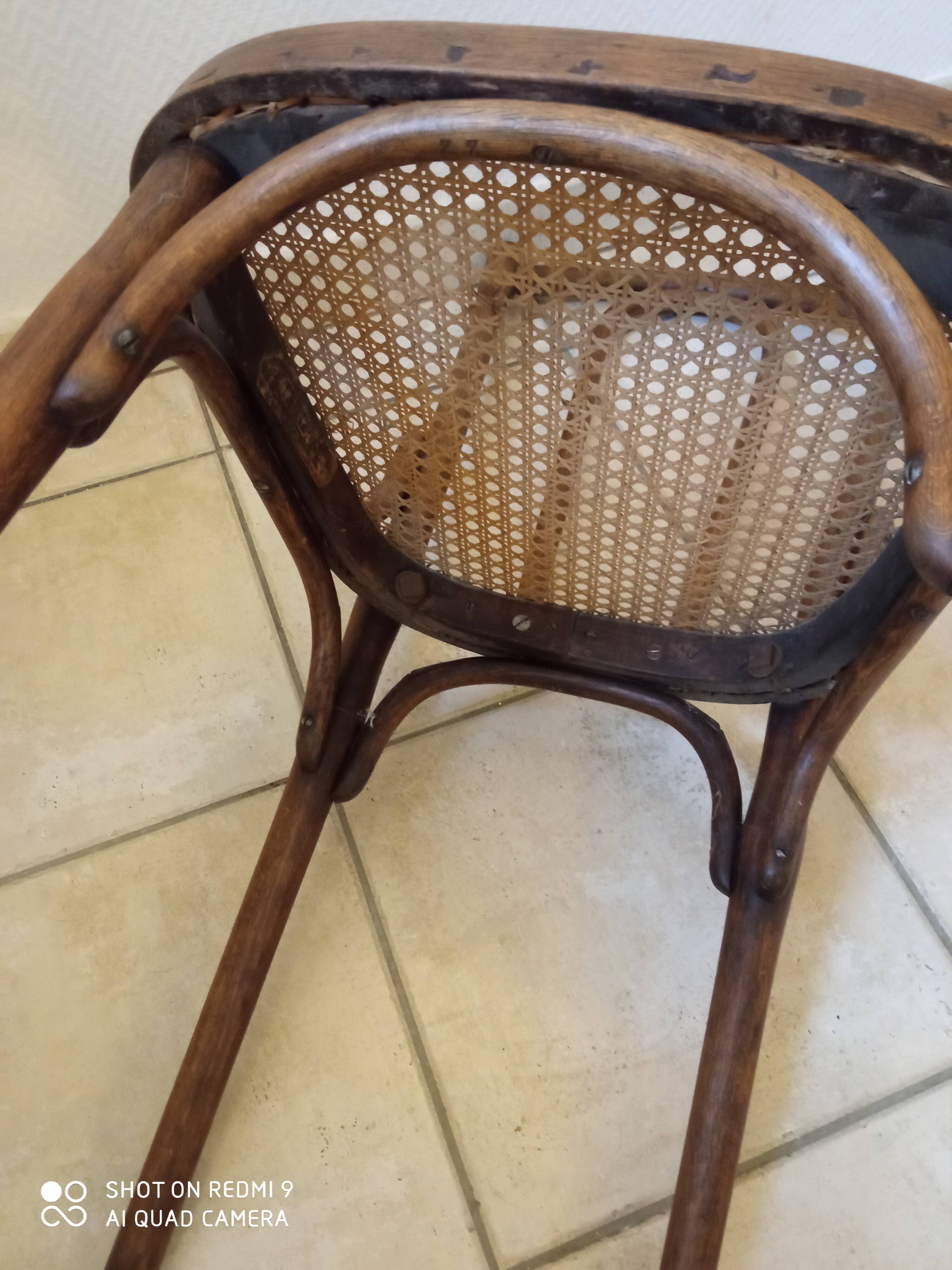 Thonet bistro chair
