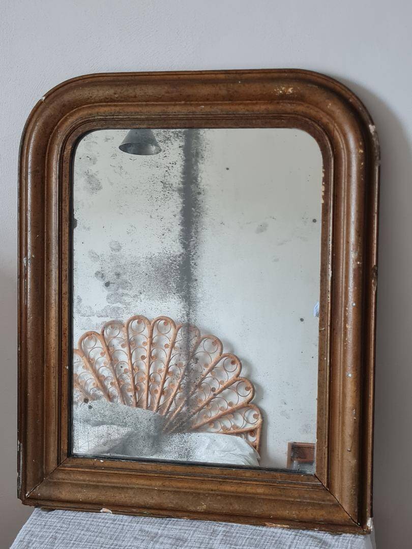 Miroir Louis Philippe  doré 65 x 52