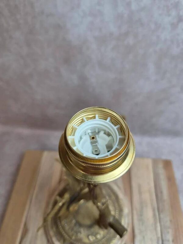 Grande lampe vintage en laiton moulé – Phénix – socle en onyx – années 60/70
