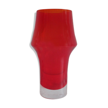 Vase en verre coloré rouge Riihimaki Finlande