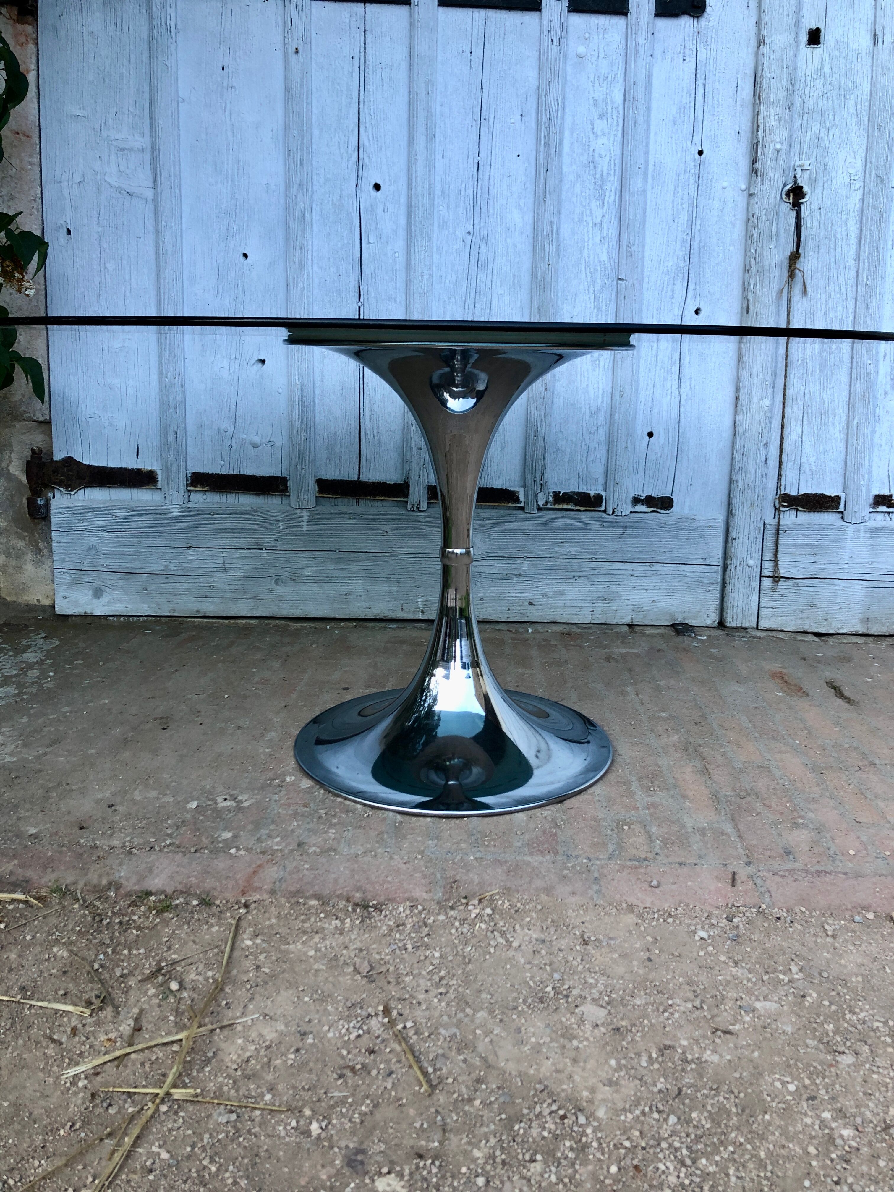Tulip table oval glass and chrome 1970