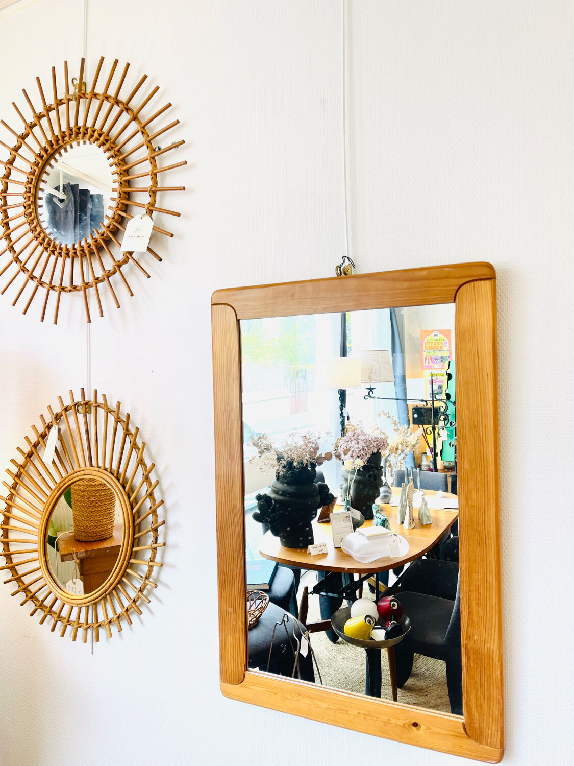Miroir mural en pin de style scandinave, années 70