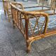 Paire de lits d'enfant en rotin vintage