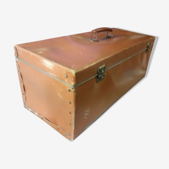 Rectangular suitcase