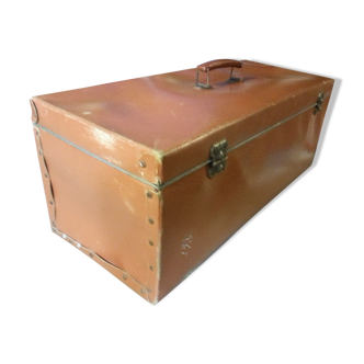 Rectangular suitcase