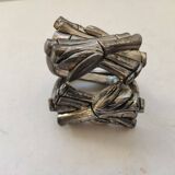 2 ronds de serviette metal argente 70'S