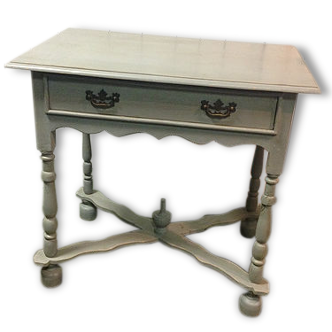 Console gray
