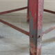 Tabouret d'atelier en métal rouge