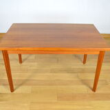 Table danoise en teck Henning Kjaernulf 1960