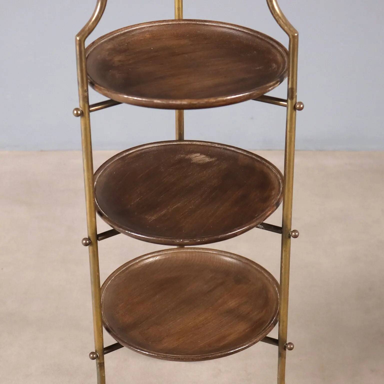 Small vintage shelf in brass and wood, design, Italy, 1950s