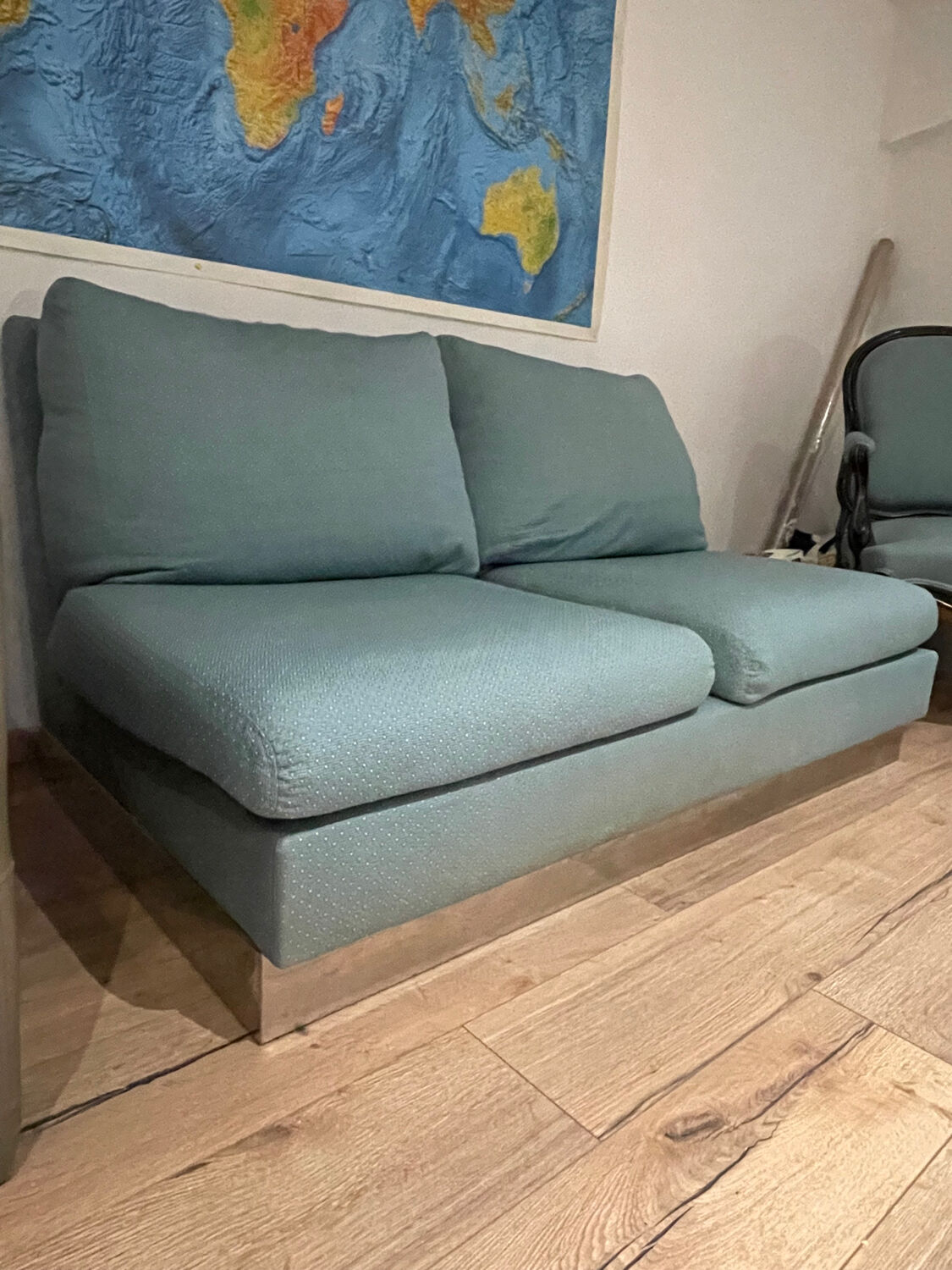 Banquette sofa circa 1970 blue fabric/yellow polka dots