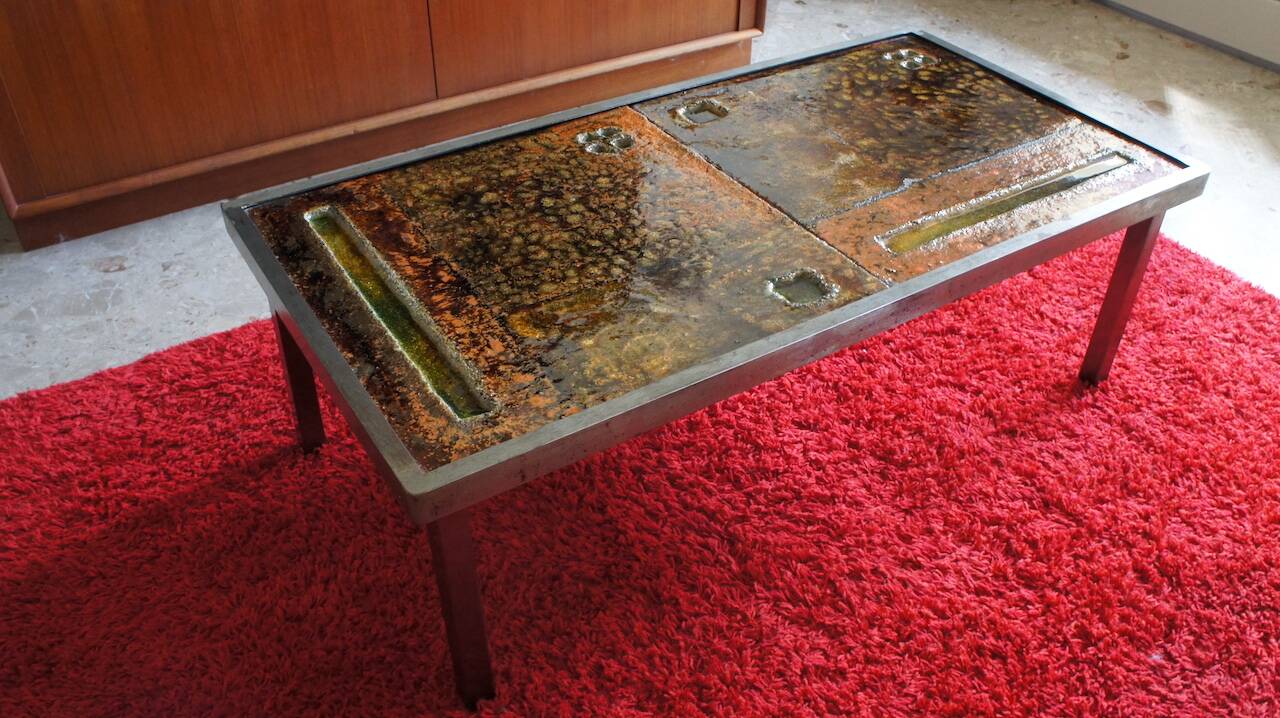 Coffee table by Robert and Jean Cloutier in steel and enameled lava stone Vintage 1950