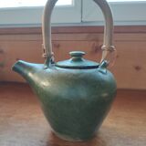 Artisanal teapot