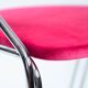 Ensemble de quatre chaises de salle à manger italiennes des années 50 en chrome et velours rose.