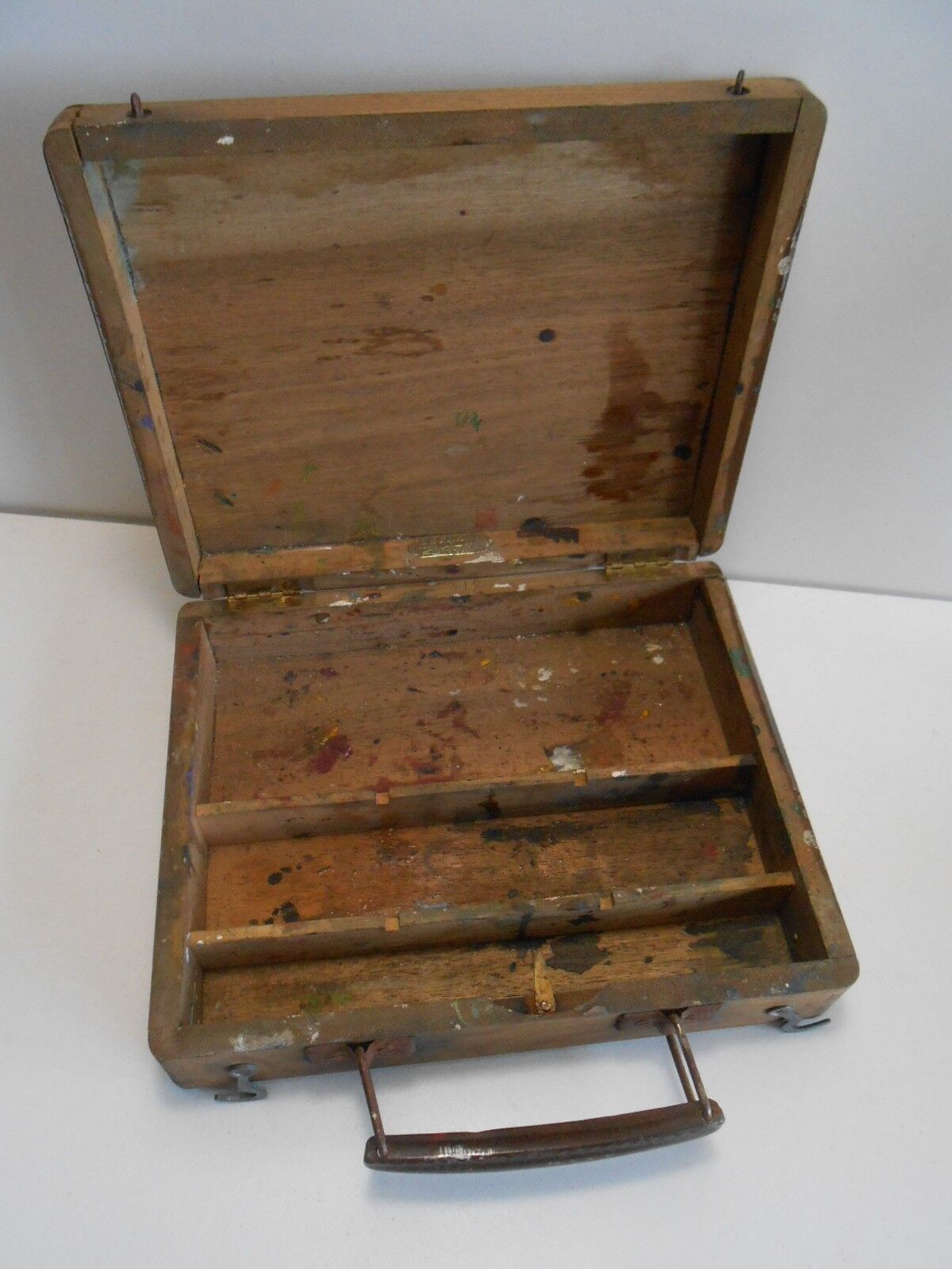 Lefranc vintage paint case