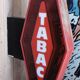 Light tobacco carrot sign