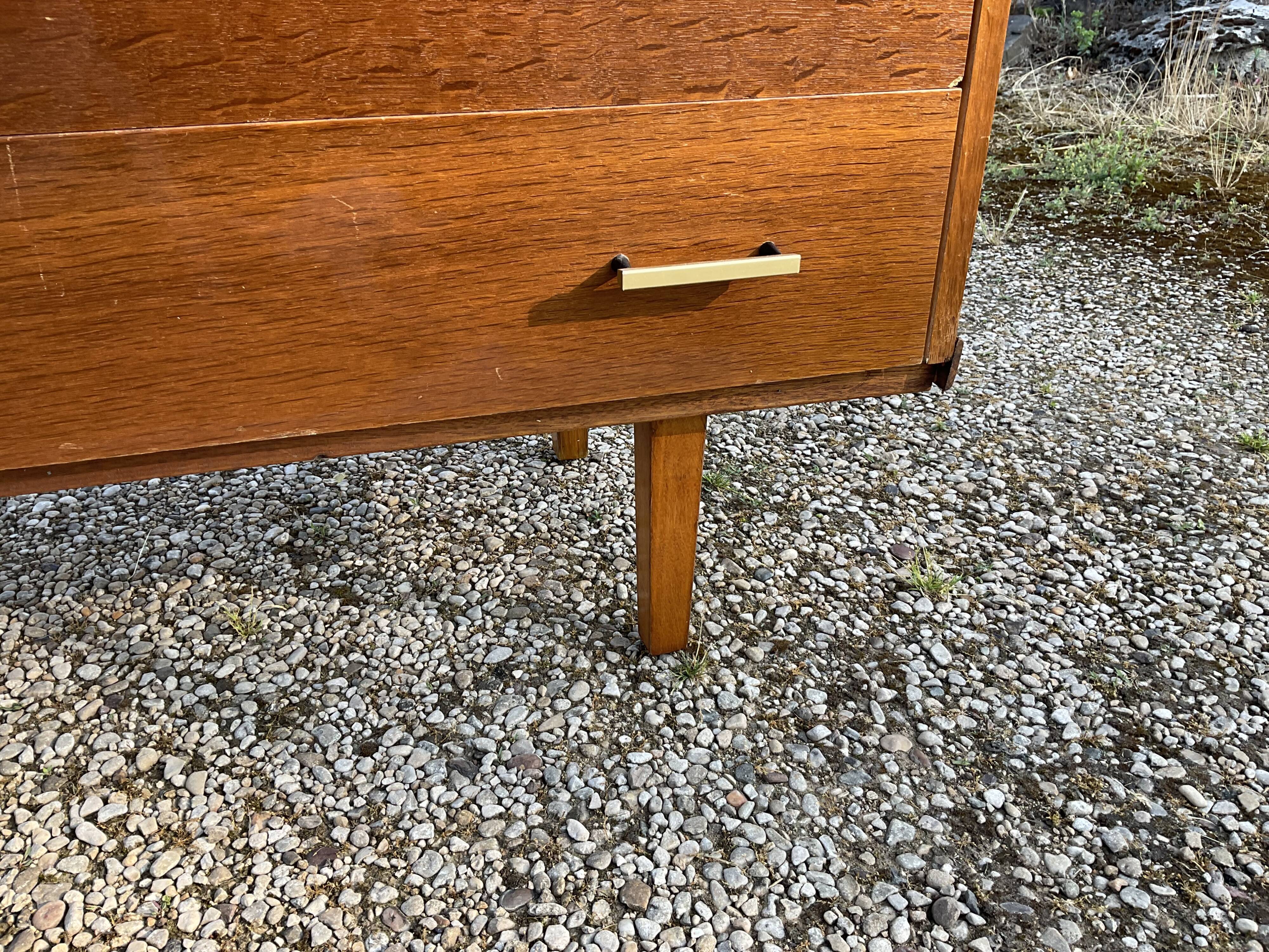 Commode vintage