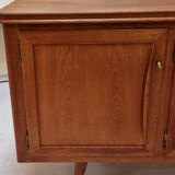 Buffet du milieu du siècle