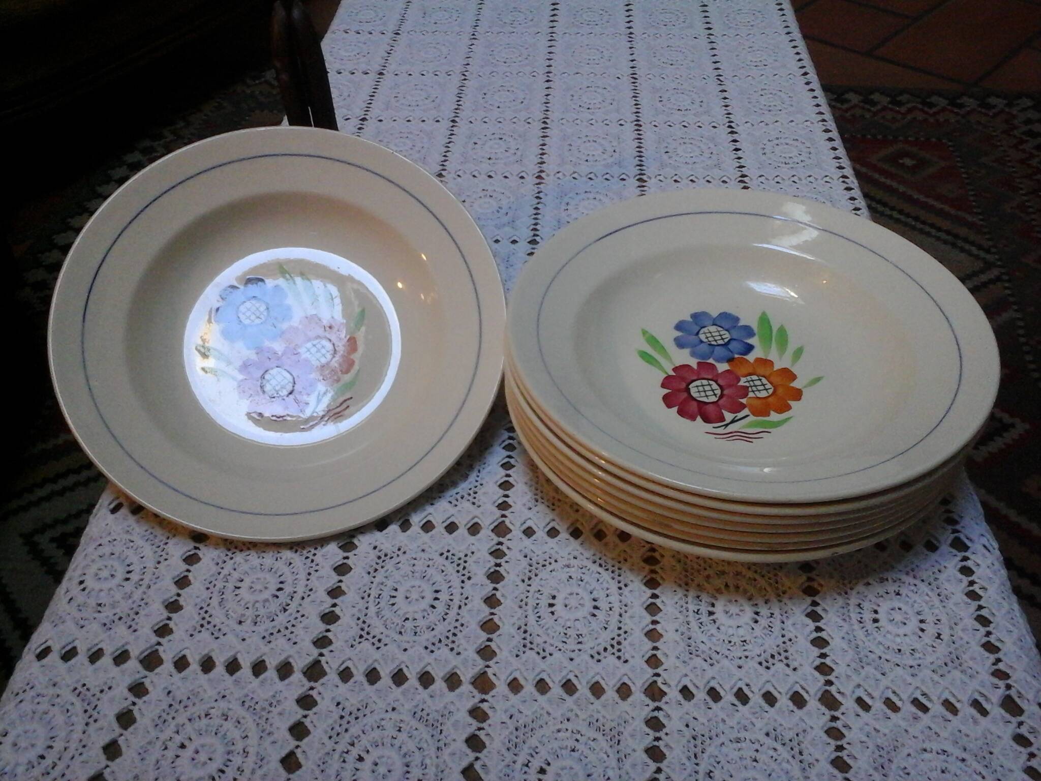 8 Agnès soup plates / KG Lunéville