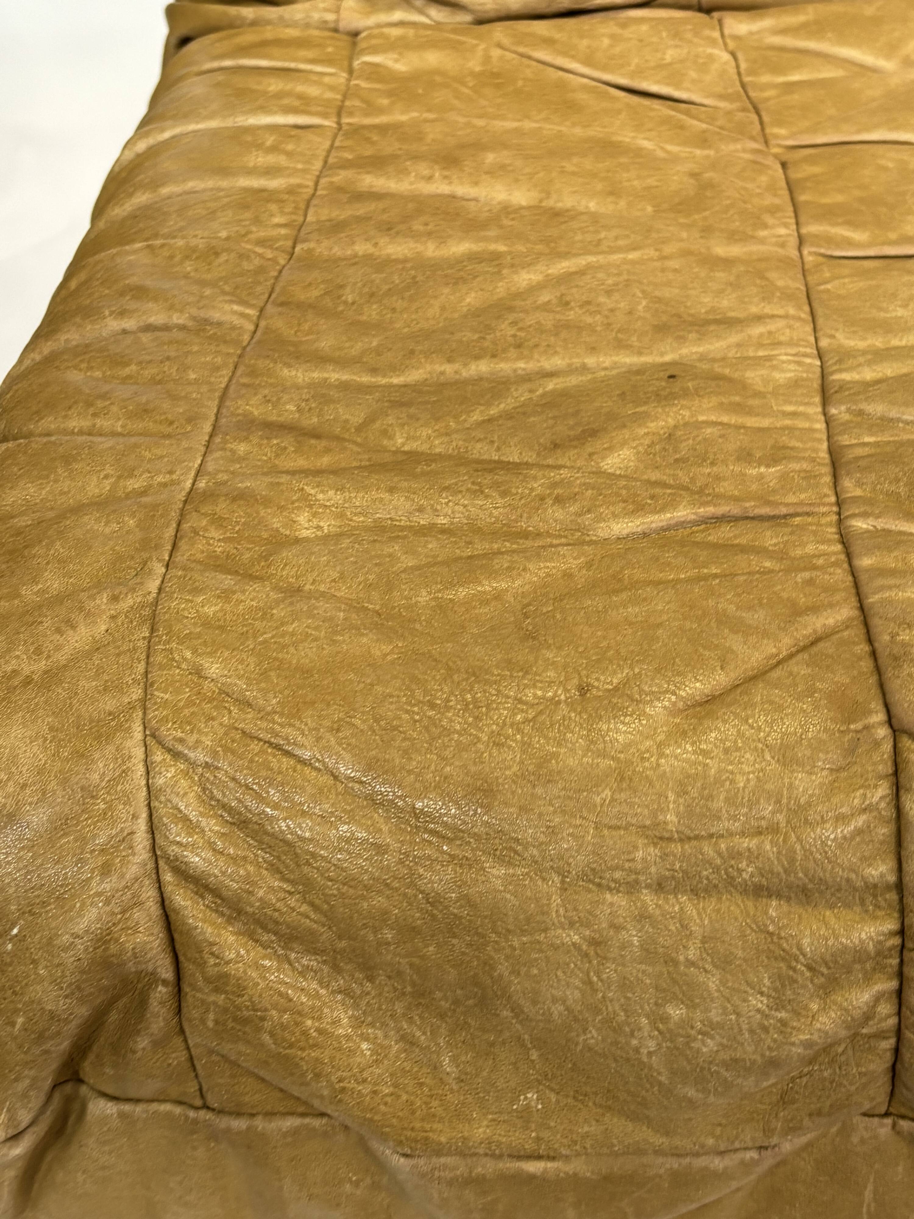 Canapé de salon Mid-Century en cuir cognac petit modèle