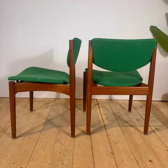 Set of 6 teak chairs model 197 by Finn Juhl, 1960s