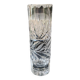 Vase soliflore tubulaire. En cristal taillé. A décor de motifs feuillus dépolis. Stylé Boho-Chic. Haut 20 cm