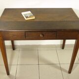 Rustic table with 1 drawer