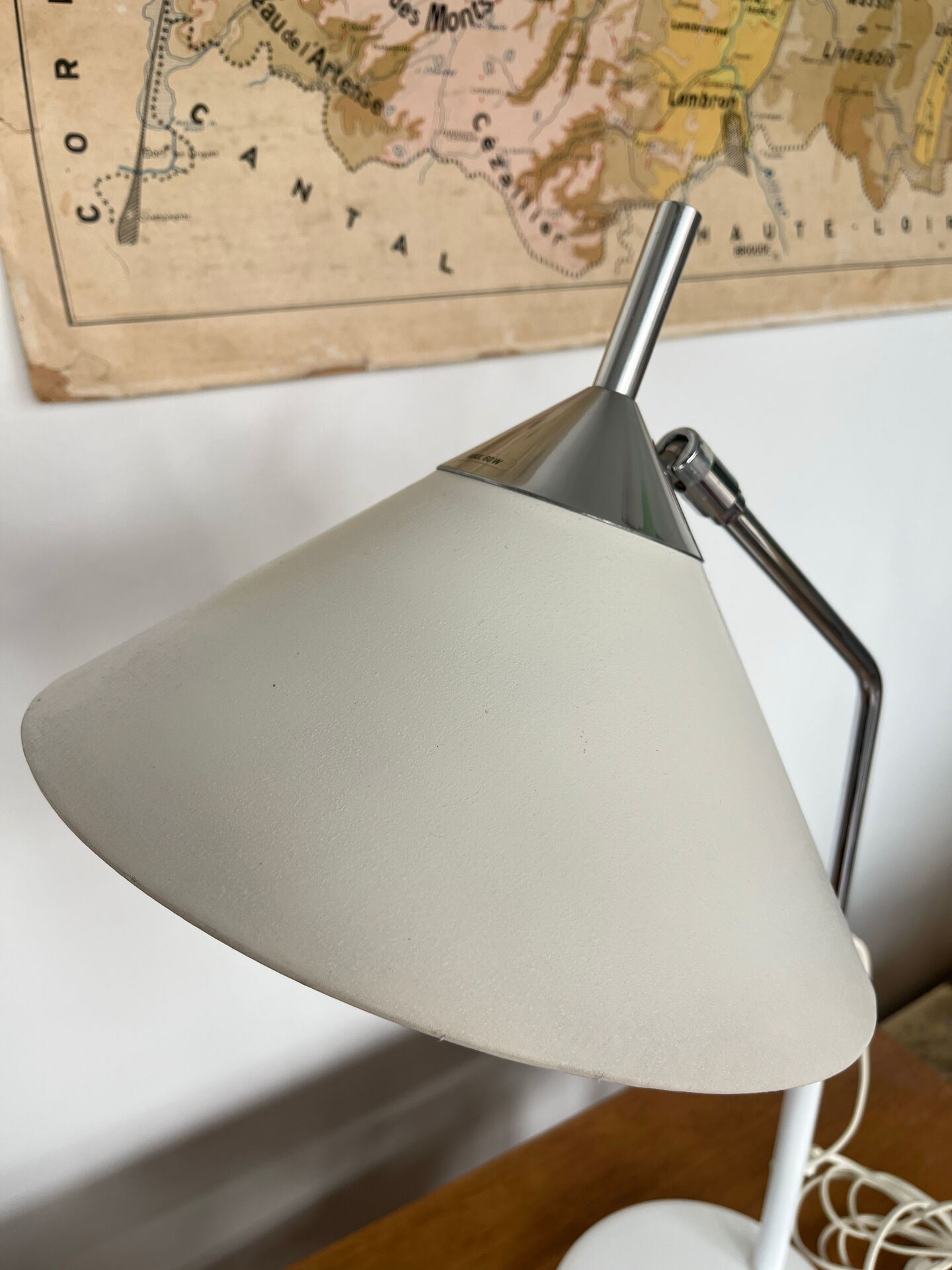 Grande lampe de bureau articulée