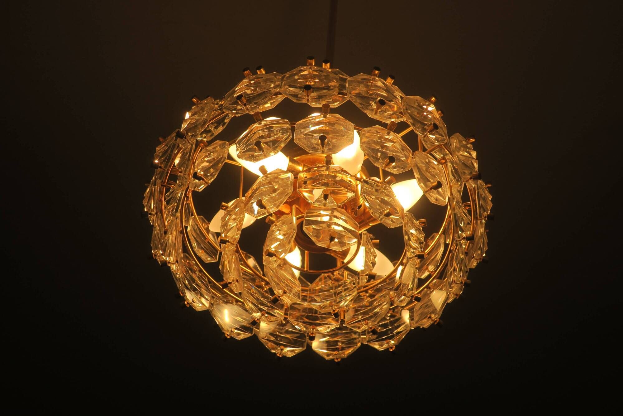 Kinkeldey gold-plated and faceted glass chanderlier, 1960s