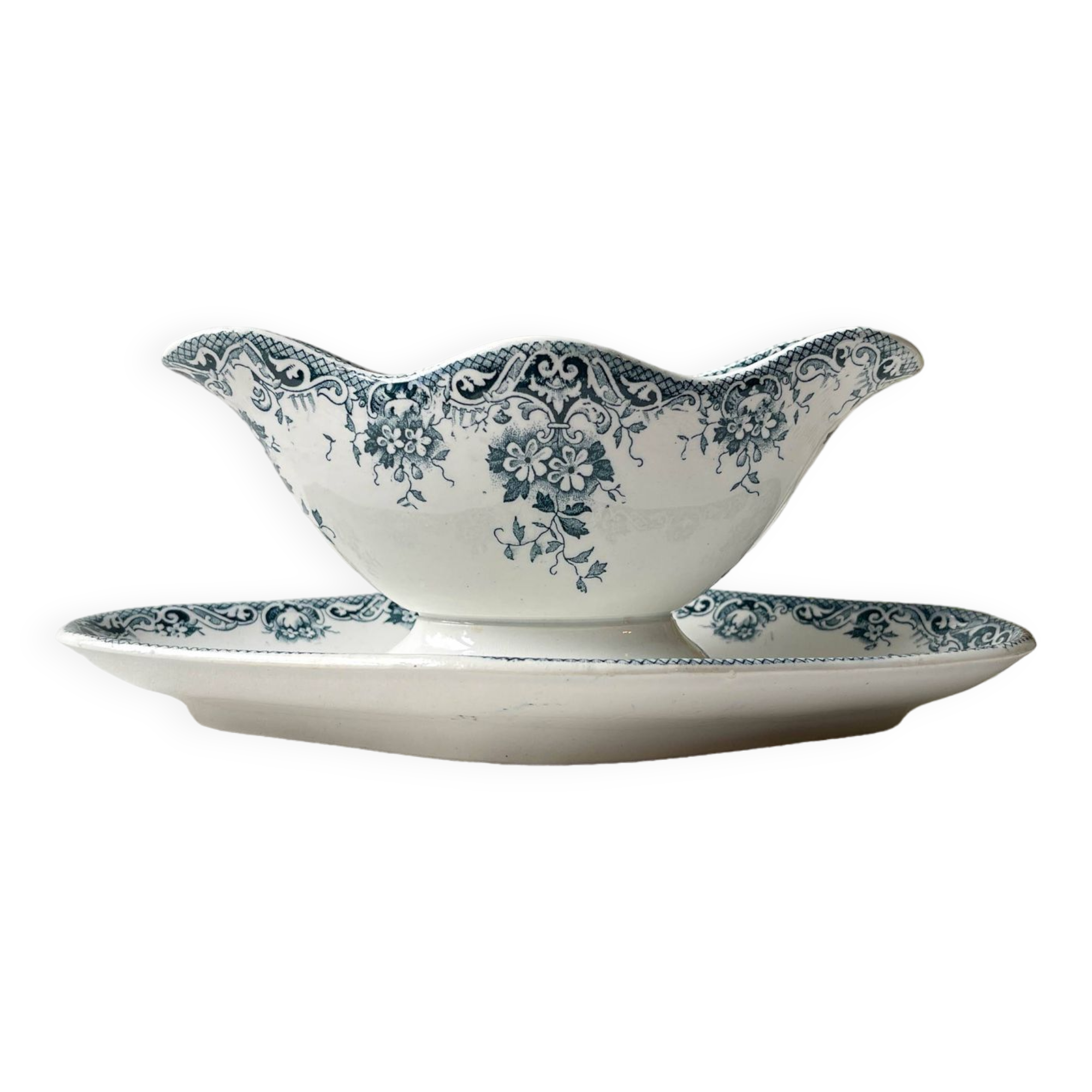 Vintage gravy boat Terre de fer French floral pattern