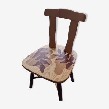 Solid pine chair