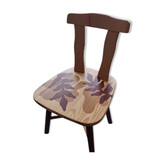 Solid pine chair