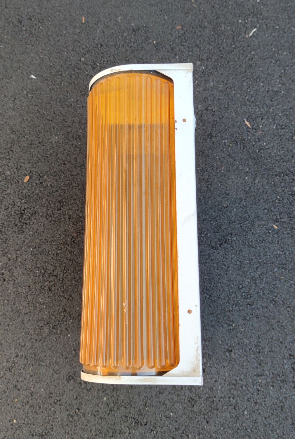 Curtain toilet cabinet